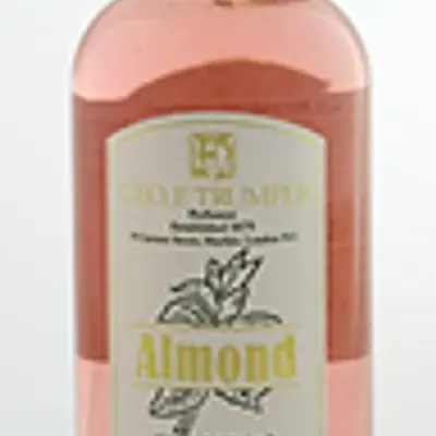Geo F Trumper Almond Shampoo in Plastic Travel Bottle (200ml) primary image