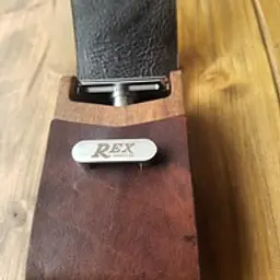 Rex Supply Co. Ambassador Razor Case