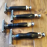 'The Caledonian' Open Comb DE Safety Razor - Master