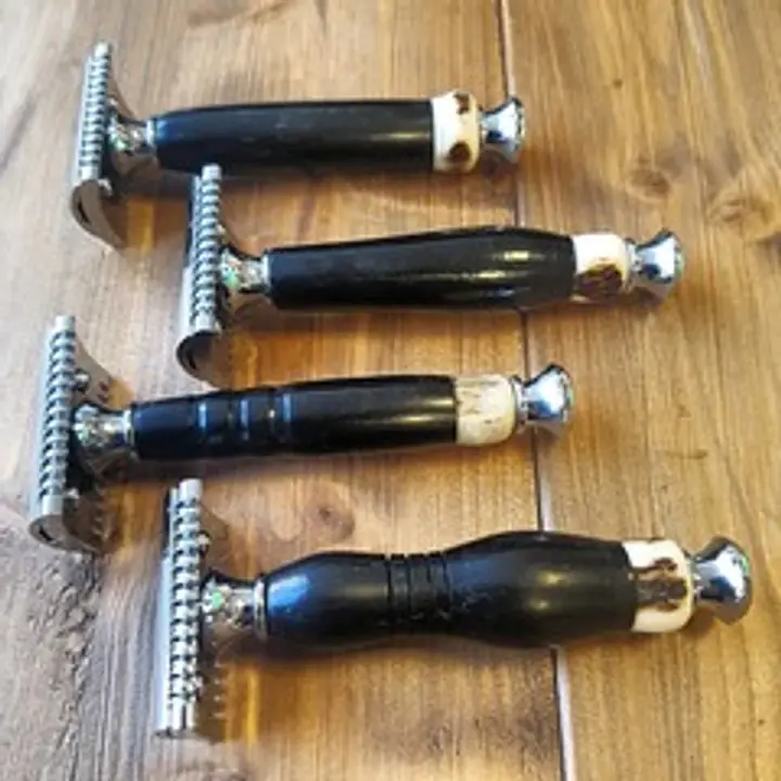 'The Caledonian' Open Comb DE Safety Razor - Master