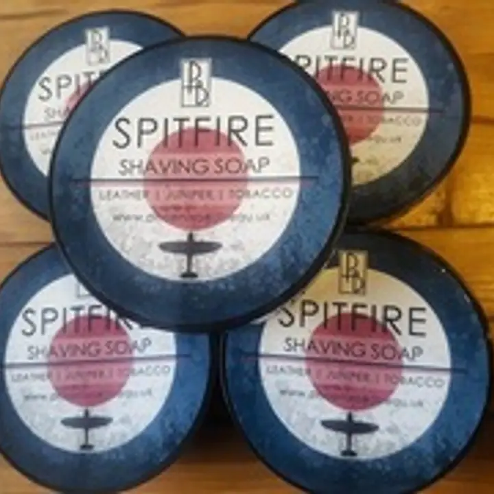 Phoenix and Beau Spitfire Shaving Soap 115g - Master