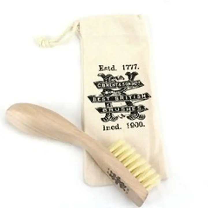 GB Kent Beard Brush (Right Handed) - Master