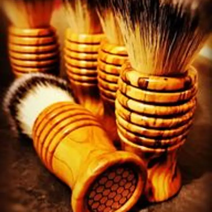 'Hive 1'  Olive Wood Beehive Shaving Brush