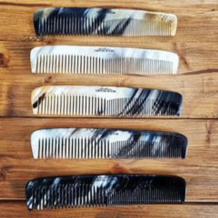 The Gentleman's Groom Room Real Horn Comb 6 1/2" - Master