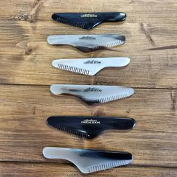 The Gentleman's Groom Room Real Horn Moustache Comb - Master