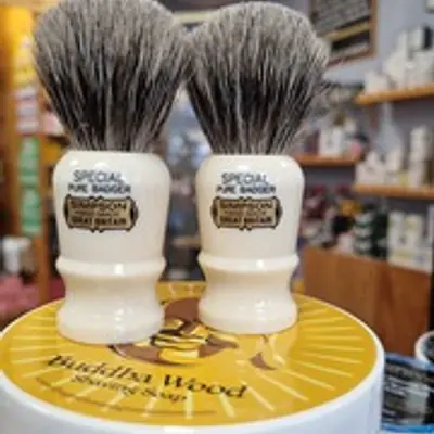 Simpsons Special Pure Badger Hair Shaving Brush primary image