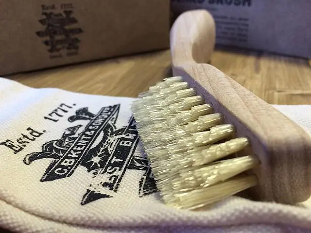 New Kent Beard Brush