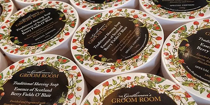 Essence of Scotland Berry Fields O'Blair Traditional Shaving Soap