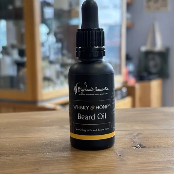 The Highland Soap Co. Whisky And Honey Beard Oil 30ml - Master