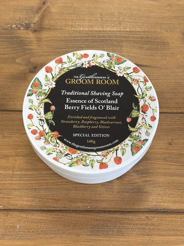 Essence of Scotland Special Edition Traditional Shaving Soap - Berry Fields O' Blair